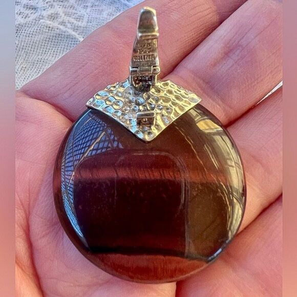 Vintage Whitney Kelly Large Red Tiger Eye & Sterling Pendant Necklace - Picture 10 of 14